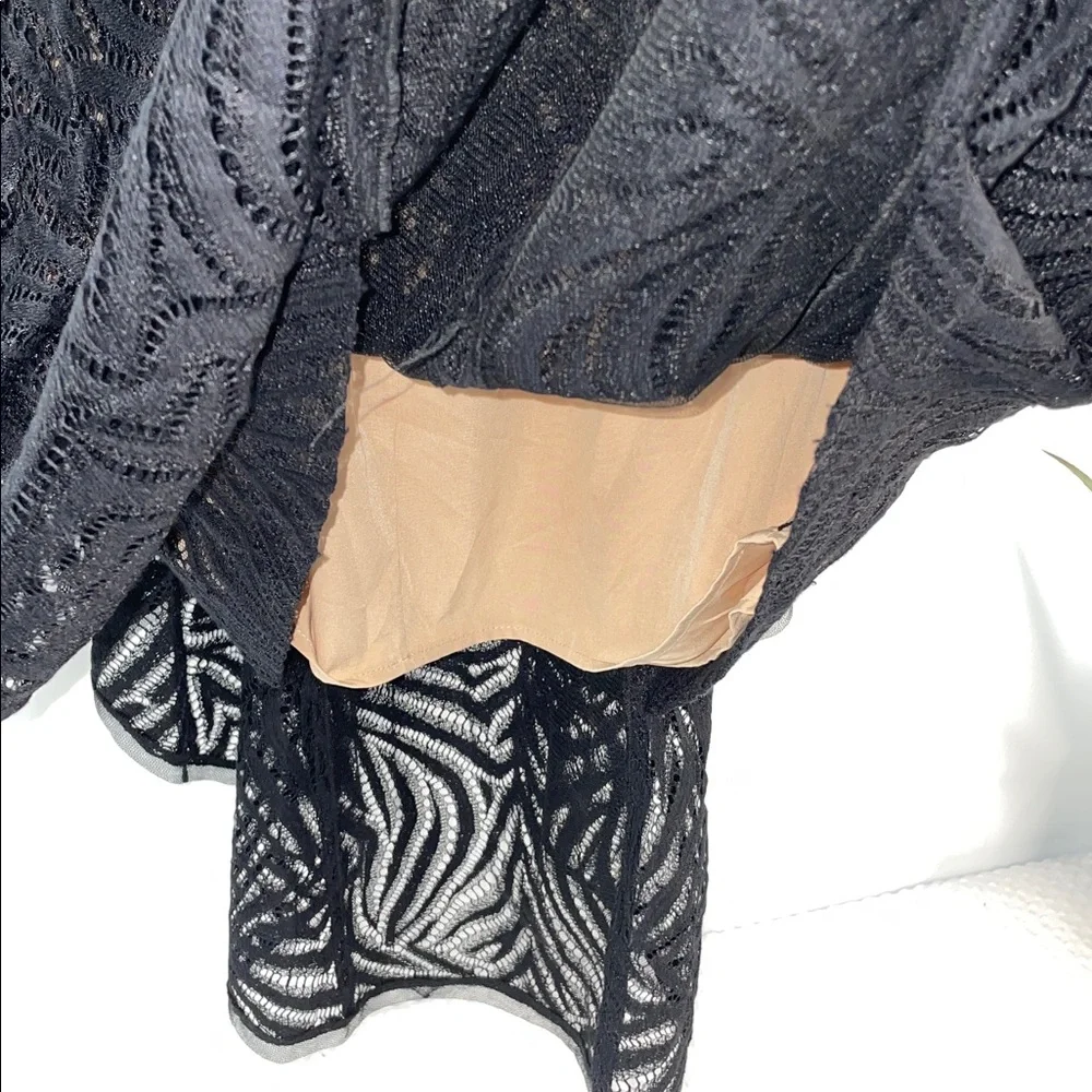 BCBG MAX AZRIA SLEEVELESS BLACK TIERED LACE COCKTAIL DRESS FTL-03-118 - Picture 7 of 10